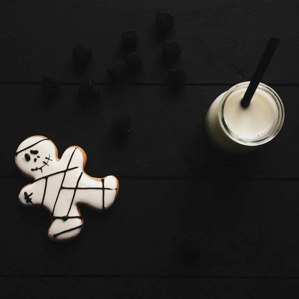 Which castles in Northern Ireland offer ghost tours?